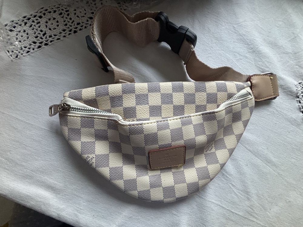 Чисто нови чанти Louis Vuitton