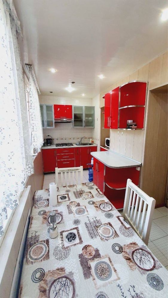 Гостиница Россия 3 ком 2 этаж 5 этажка все ест фото реално