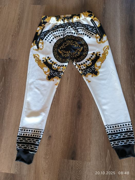 Спортен екип размер L