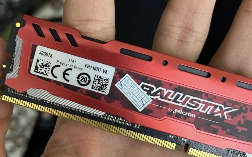 Оперативная память DDR4, 2400, CL 16