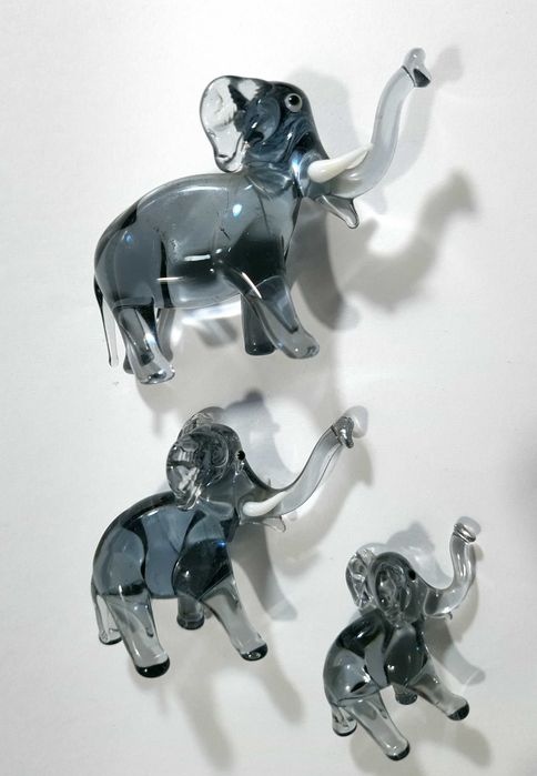 3 elefanți din sticla, vechi, perioada comunista