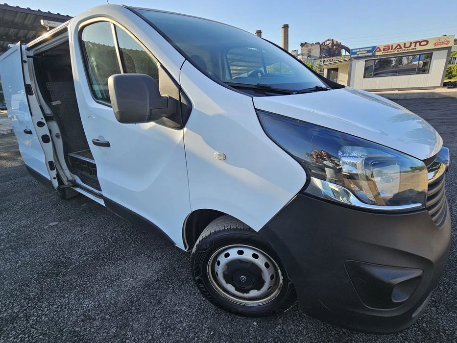 Opel Vivaro Opel Vivaro Duba An 2017 / 125CP / 134845 km