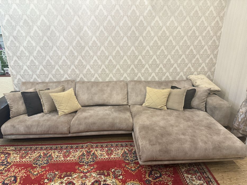 Продам диван и Кресло