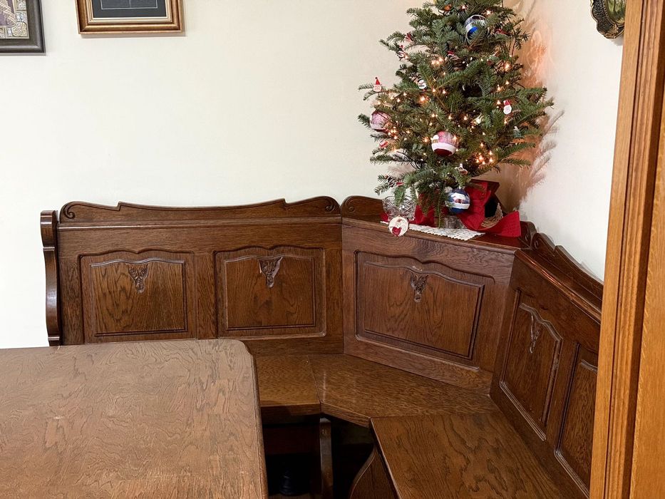 Masă și colțar din lemn masiv - asigur transport