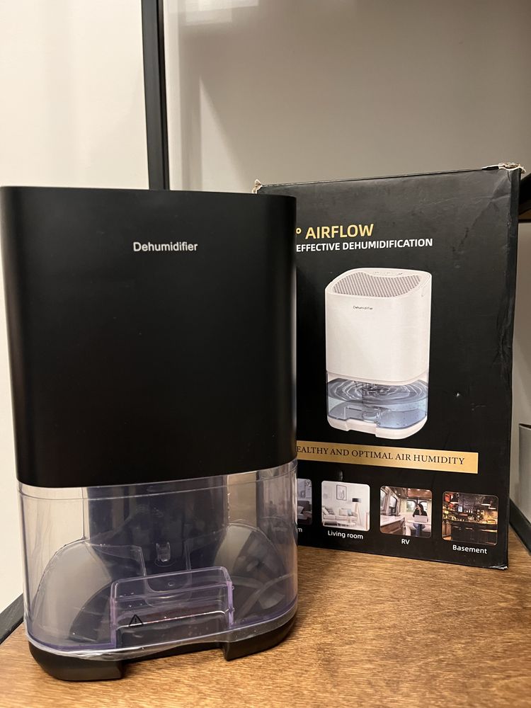 Осушитель воздуха Dehumidifier