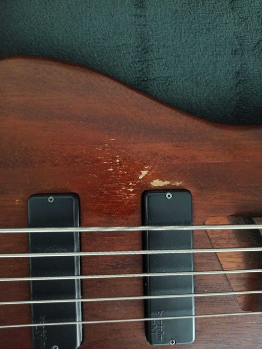 Ibanez sr 505e cu 5 corzi