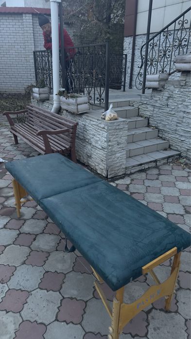 Продам массажный стол, кушетка , раскладная