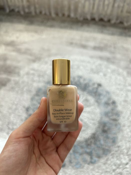Продам тональный крем estee lauder