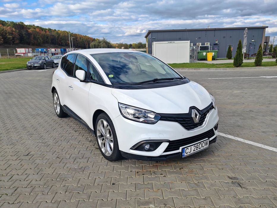 Renault Scenic Tva deductibil, se emite factura