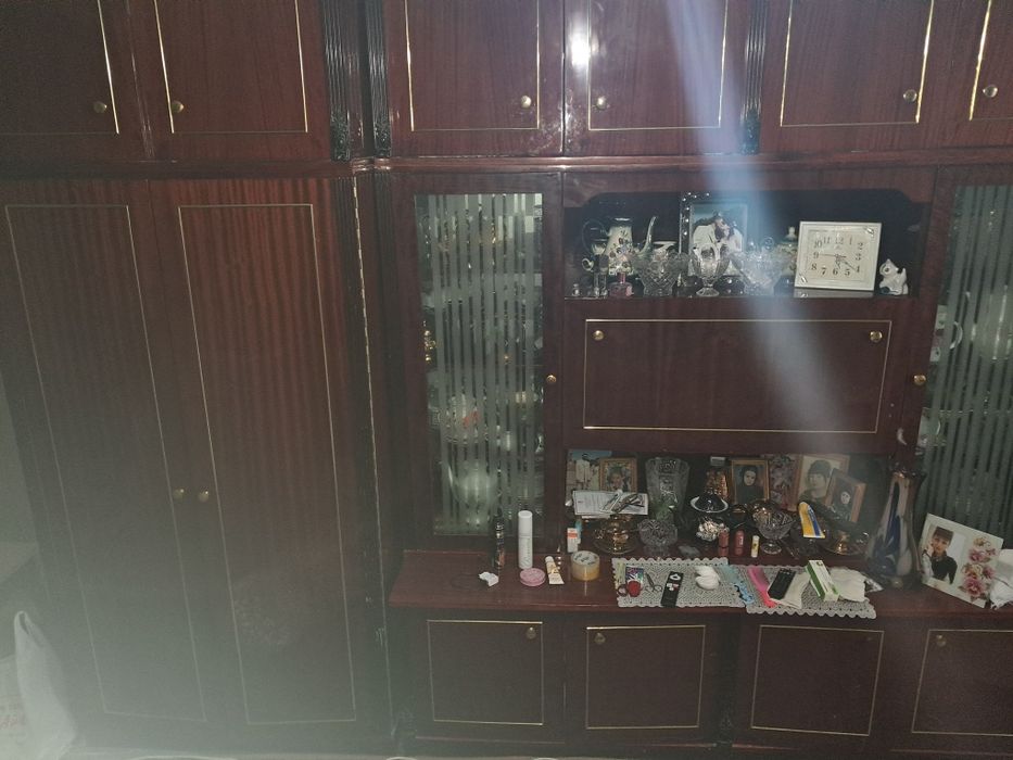 Отдам стенку полированую