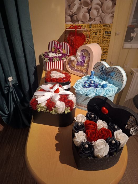 Flori săpun ,buchete,surprize la domiciliu