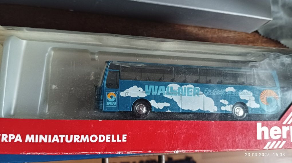 Herpa Setra S215HD 1/87