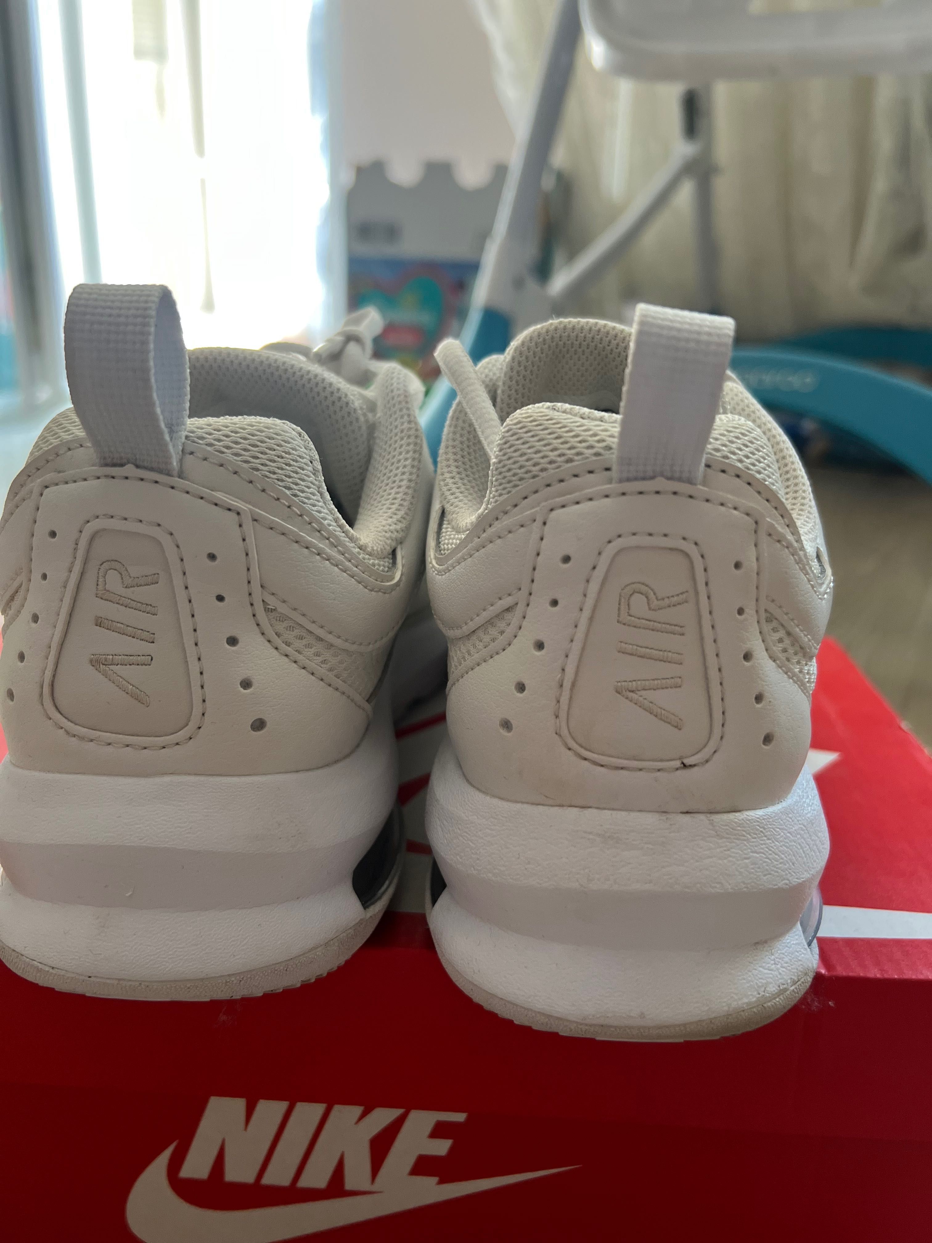 Nike оригинални обувки