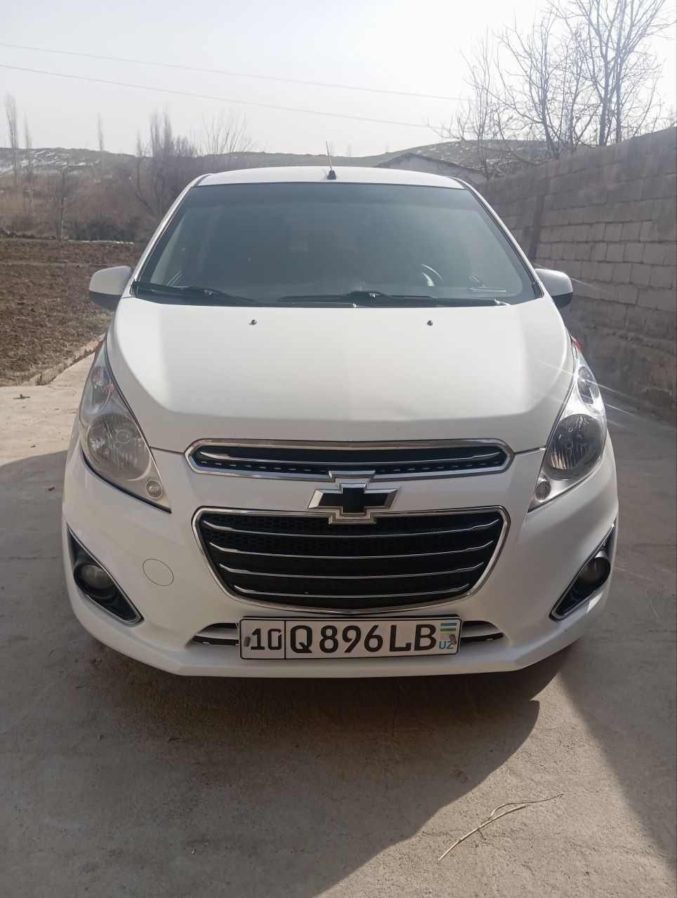 Spark avtamabil oq