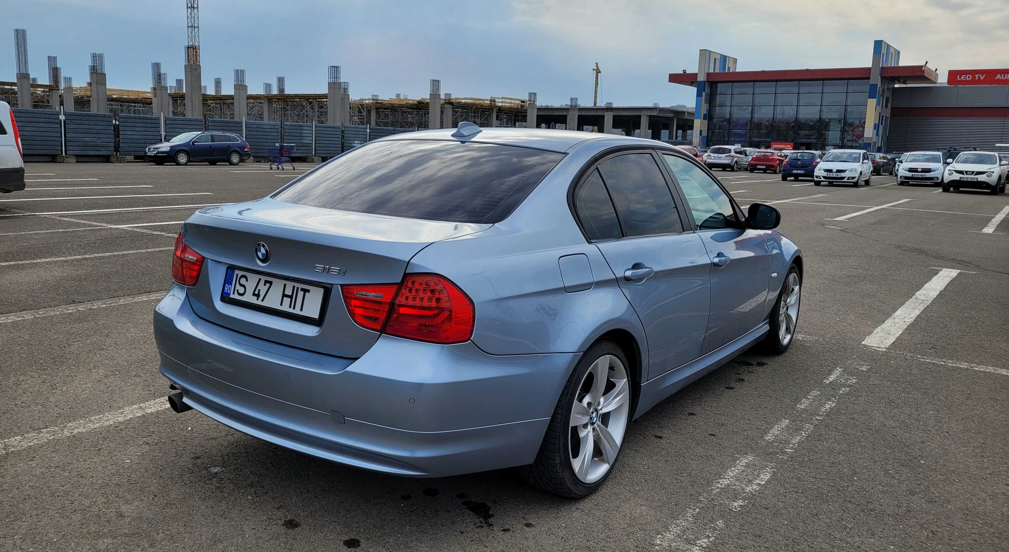 Bmw e90 318i lci