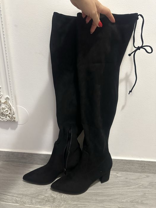 Cizme lungi cu toc marimea 37