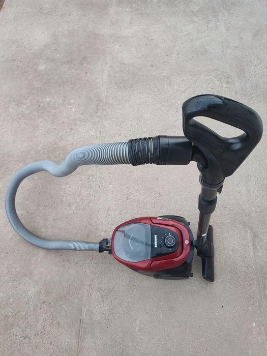 Самсунг пелесос жағдайы жақсы матор мощный...