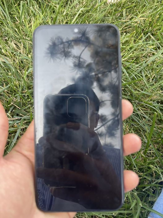 Samsung Galaxy A16  abmen yoq karobka dakument bor holati ideal