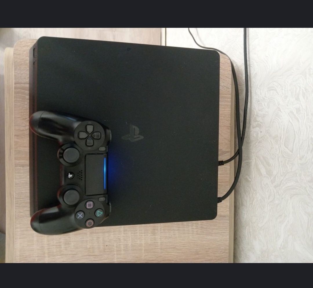 Ps4 продаётся рррр