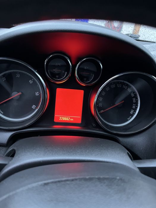 Opel Astra J 1.7 cdti 2014