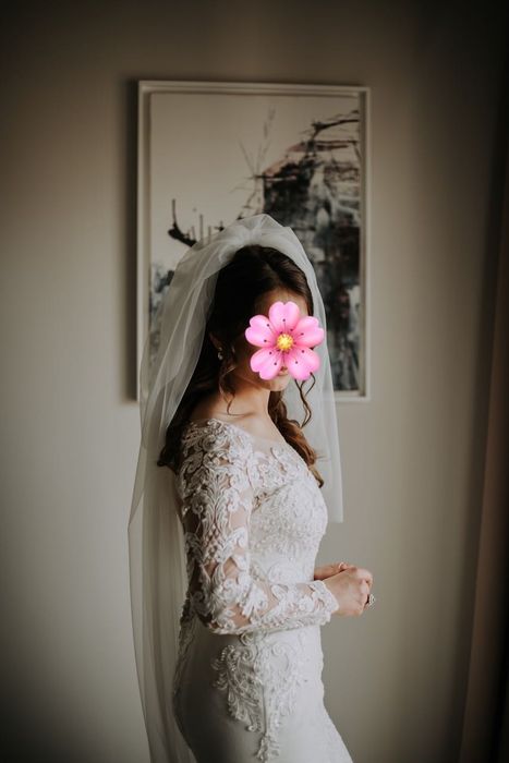 Vând rochie de mireasă tip sirenă