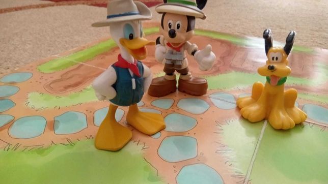 Set figurine Disney Mickey, Donald, Pluto si prietenii