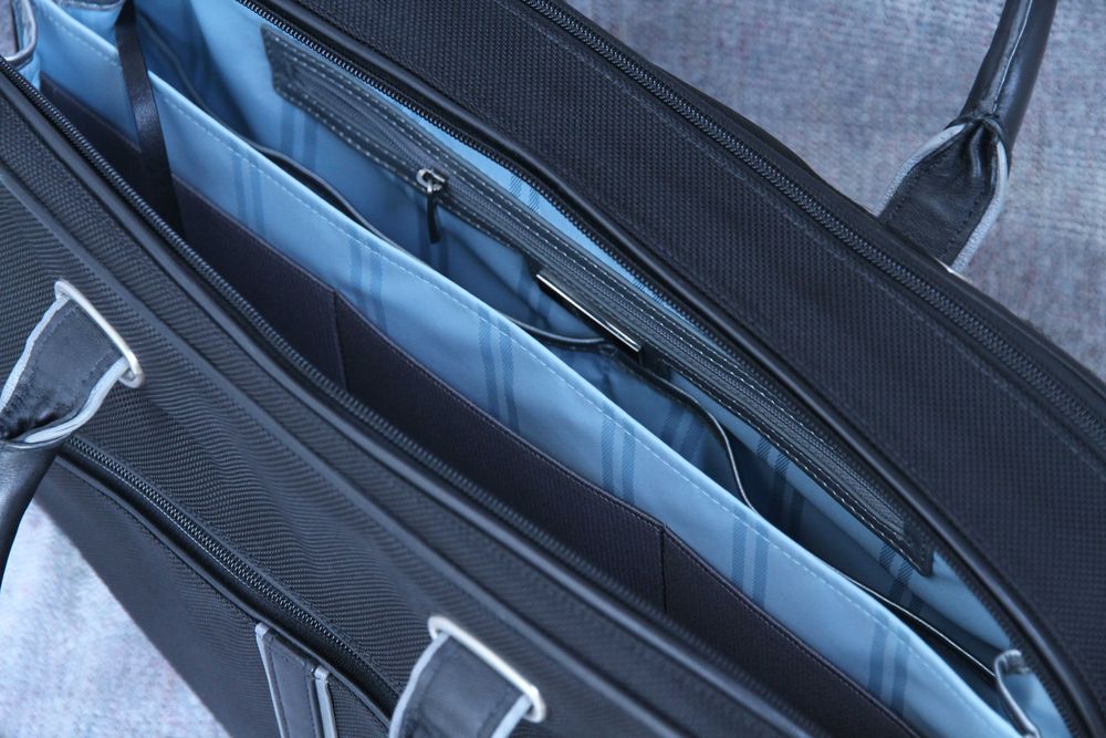 Geanta Laptop TUMI servieta