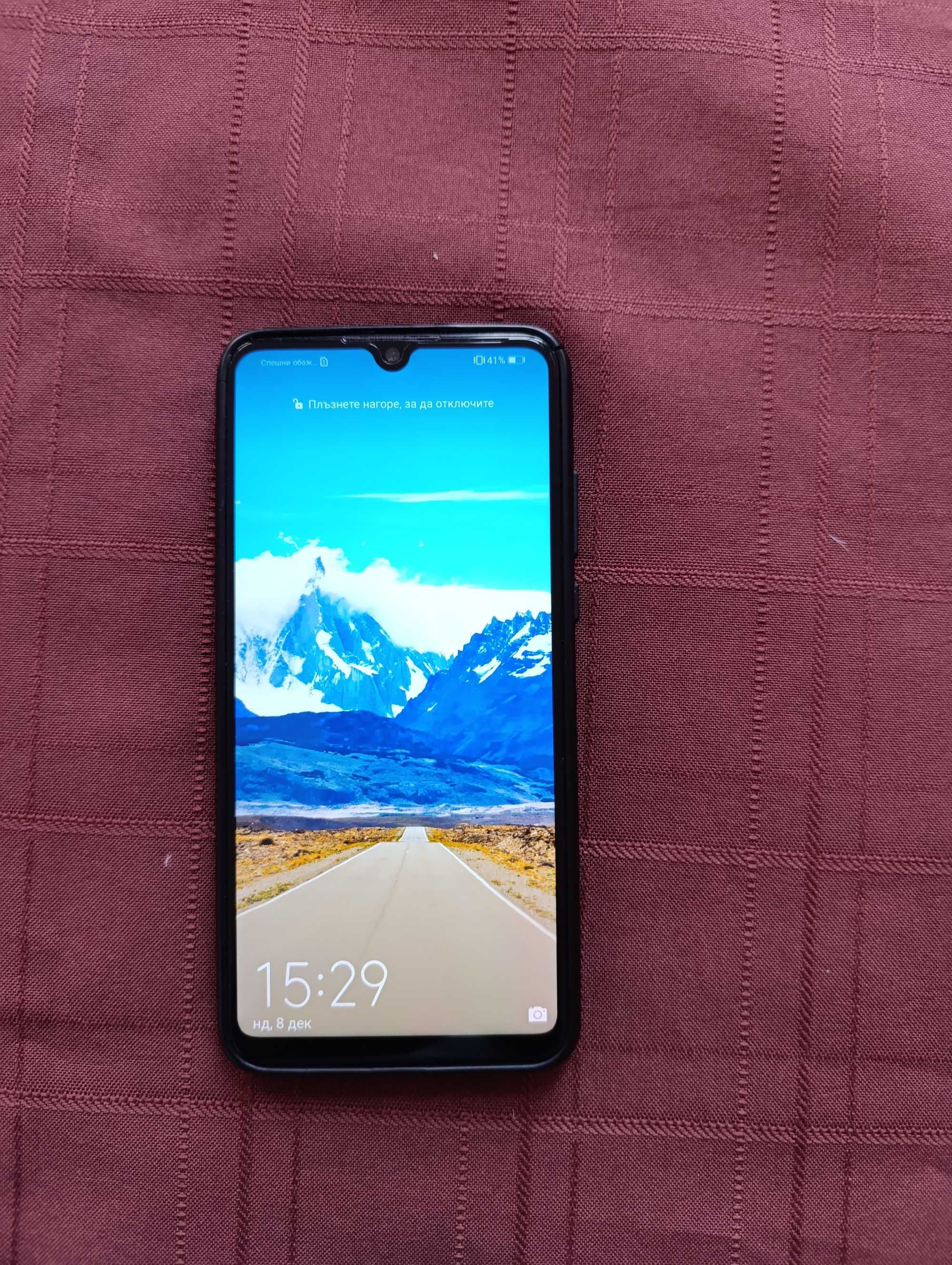 Телефон Huawei P30 lite