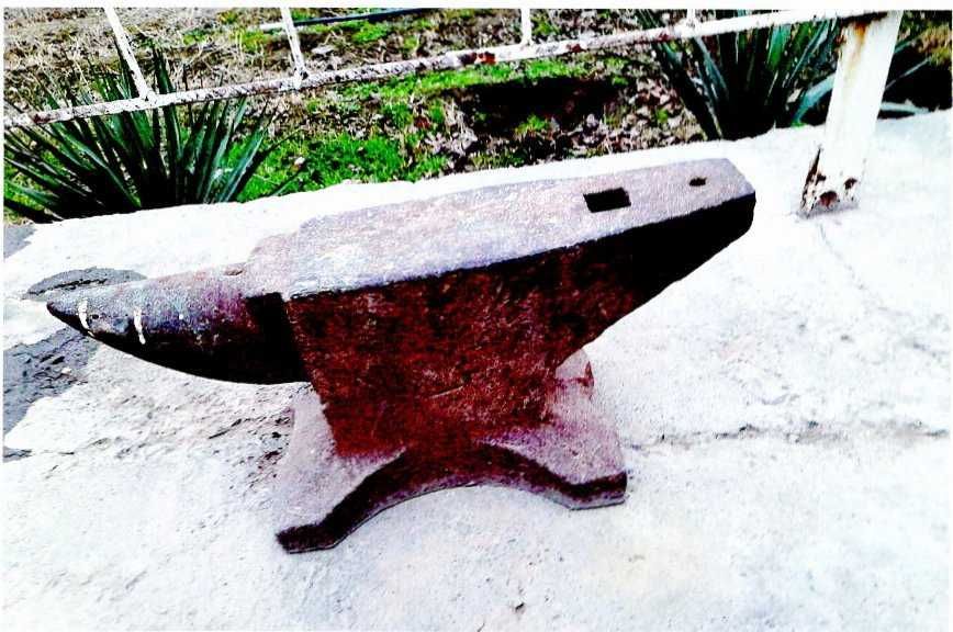 Temirchilik ustaxonasi uchun asbob uskunalar