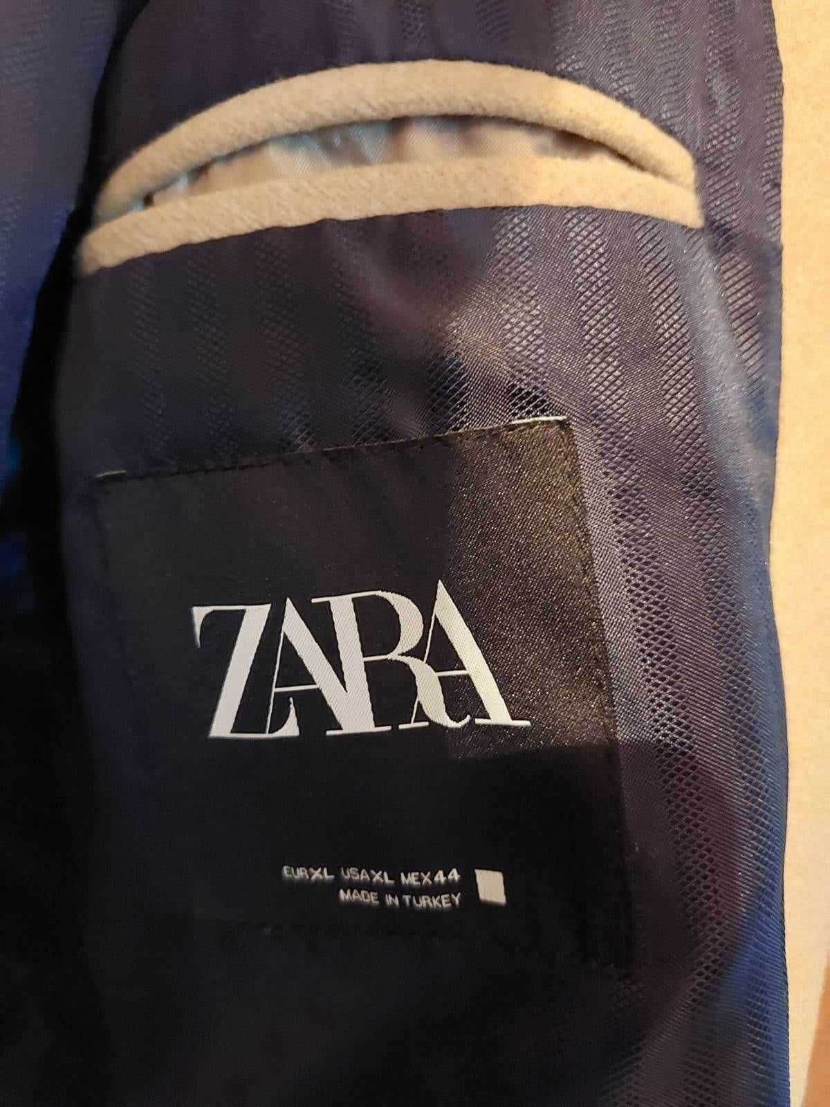 Продавам мъжко палто Zara