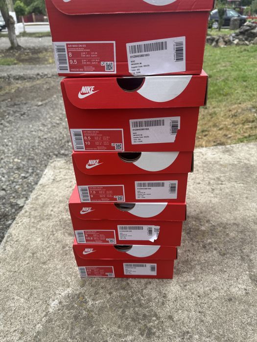 Nike Air Max DN Bred  mărimea: 40.5, 41, 42, 42.5, 43