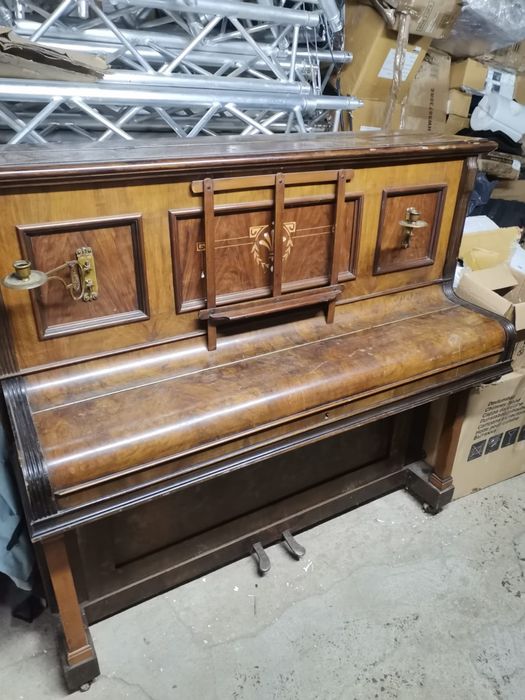 Pianina veche stare perfecta de functionare preț 1600 lei