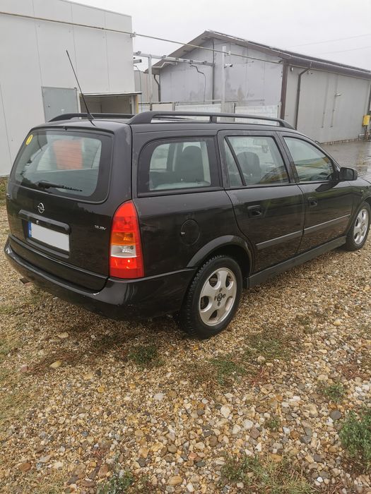 Opel Astra Caravan