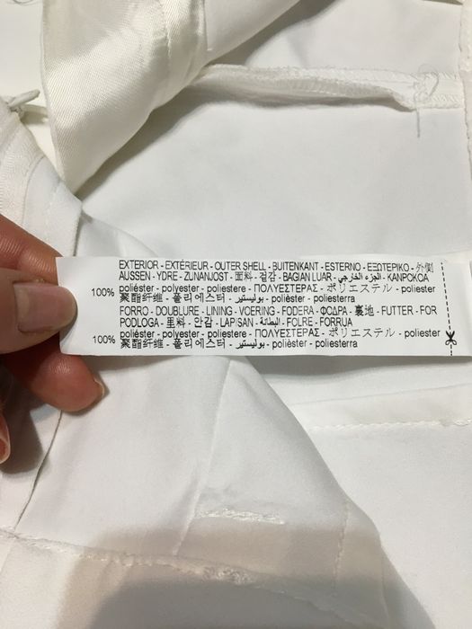 Pantaloni albi cu croi drept Zara