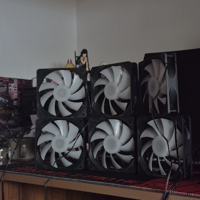 Продам 6 FRBG кулера на корпус