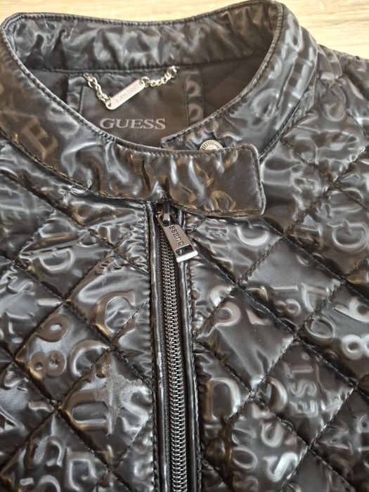 Оригинално Яке GUESS