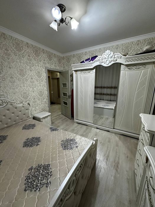 Кирпичная, теплая кв-ра, мв Хумоюн, 3/1/4