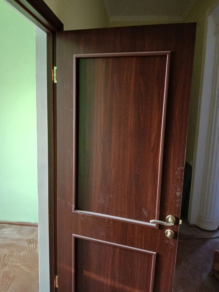 Mdf eshiklar sotiladi xolati zor
