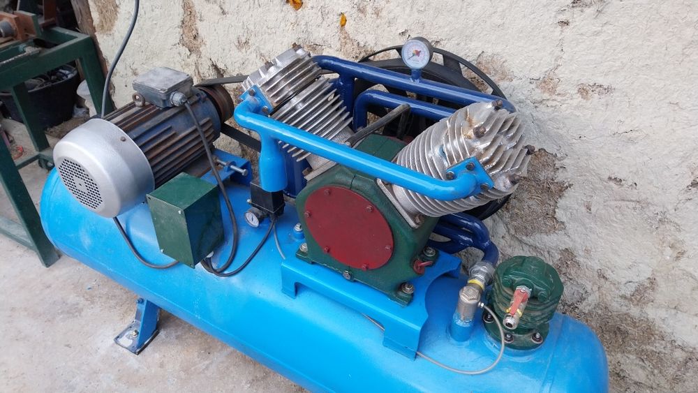 Компресор за въздух УК 50