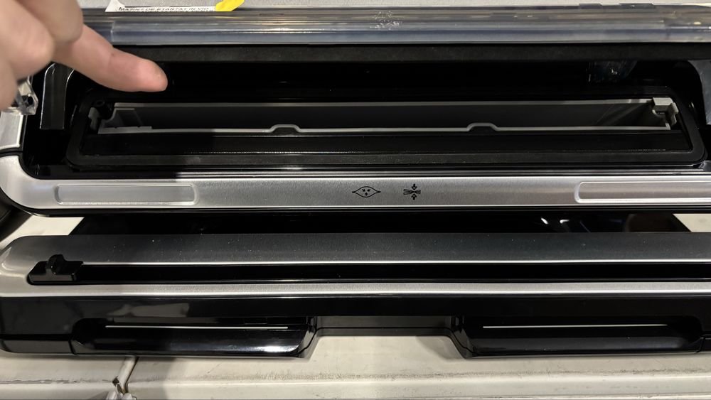 Aparat de vidat FoodSaver FFS006X - nou cu pungi si rola incluse