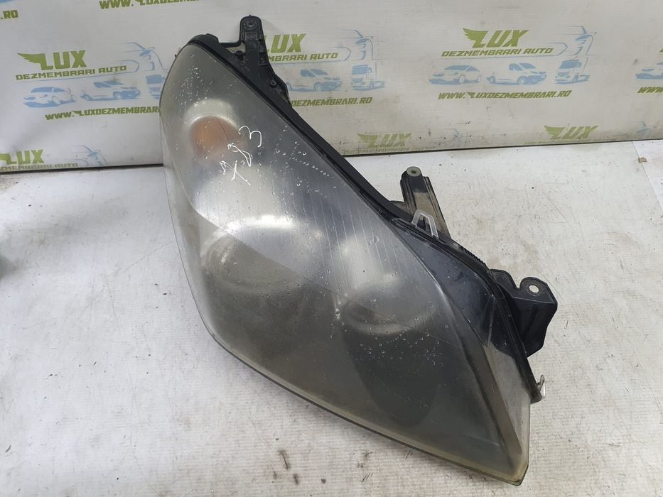 Far dreapta Opel Astra H [2004 - 2007] 1.9 cdti Z19DT