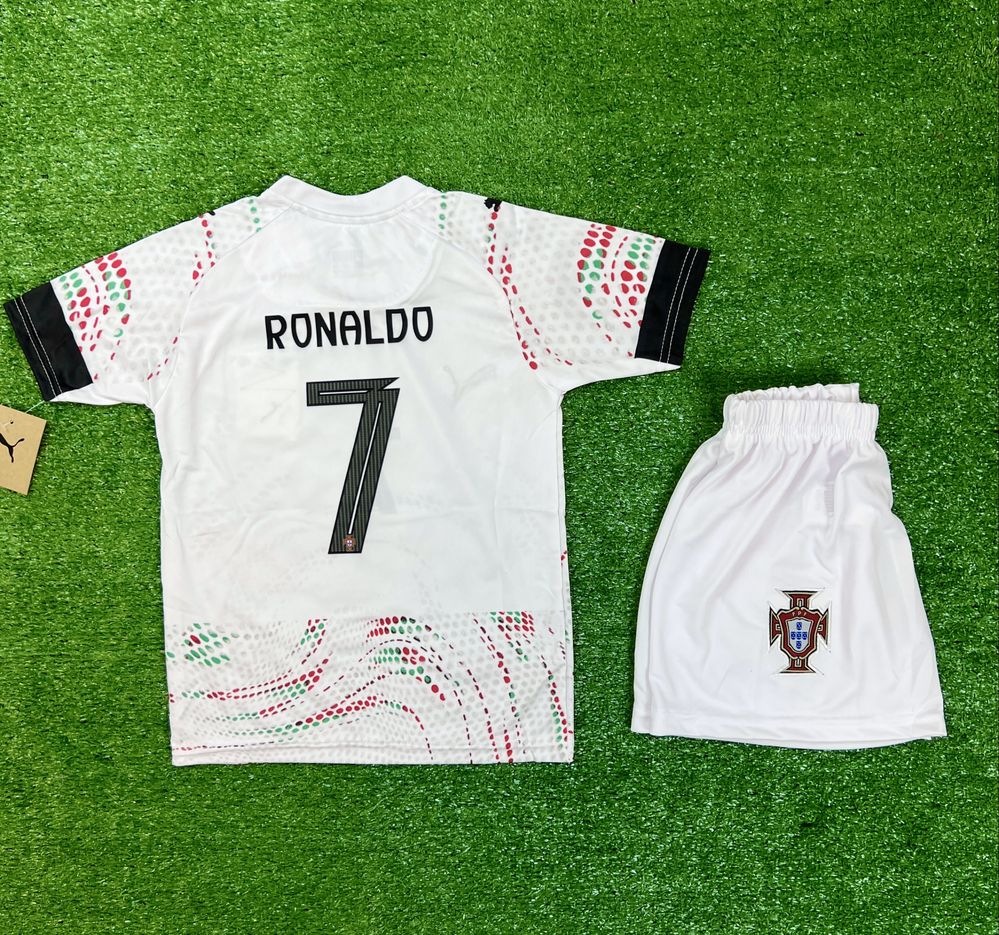 Най-новия детски футболен к-т на Португалия/Portugal/Ronaldo/25/26