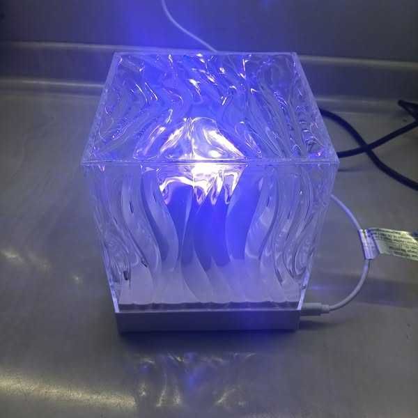 НОВ! LED проектор, 18 режима на осветление, 15 звукови ефекта