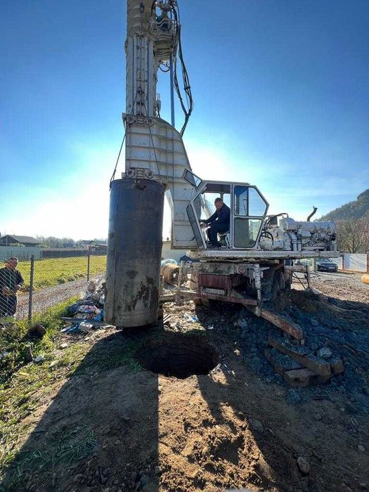 Foraje FÂNTÂNI - Piloți