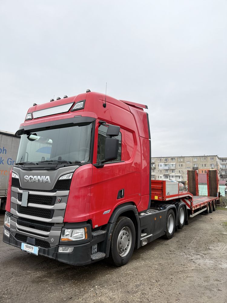 Camion scania r520 V8 2019  km 380k trailer rampa hidraulica AMT 2016