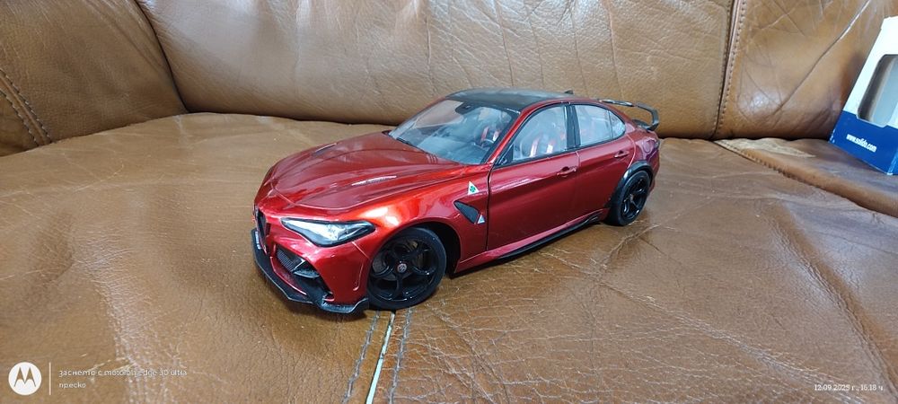 Колекционерска количка Alfa Romeo julieta