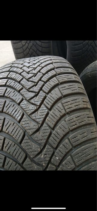 Vand anvelope de iarna Falken Runflat