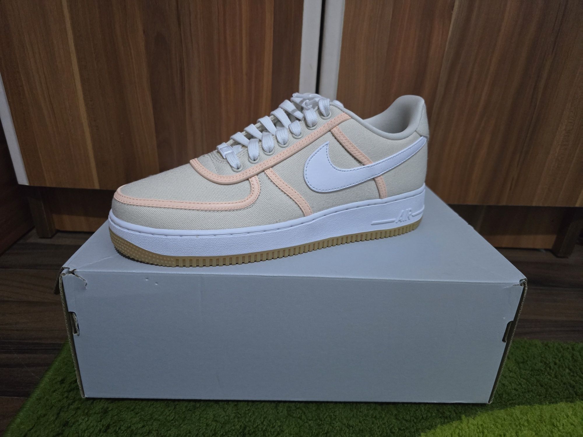 Nike Air Force 1