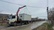Camion cu macara - Transport container