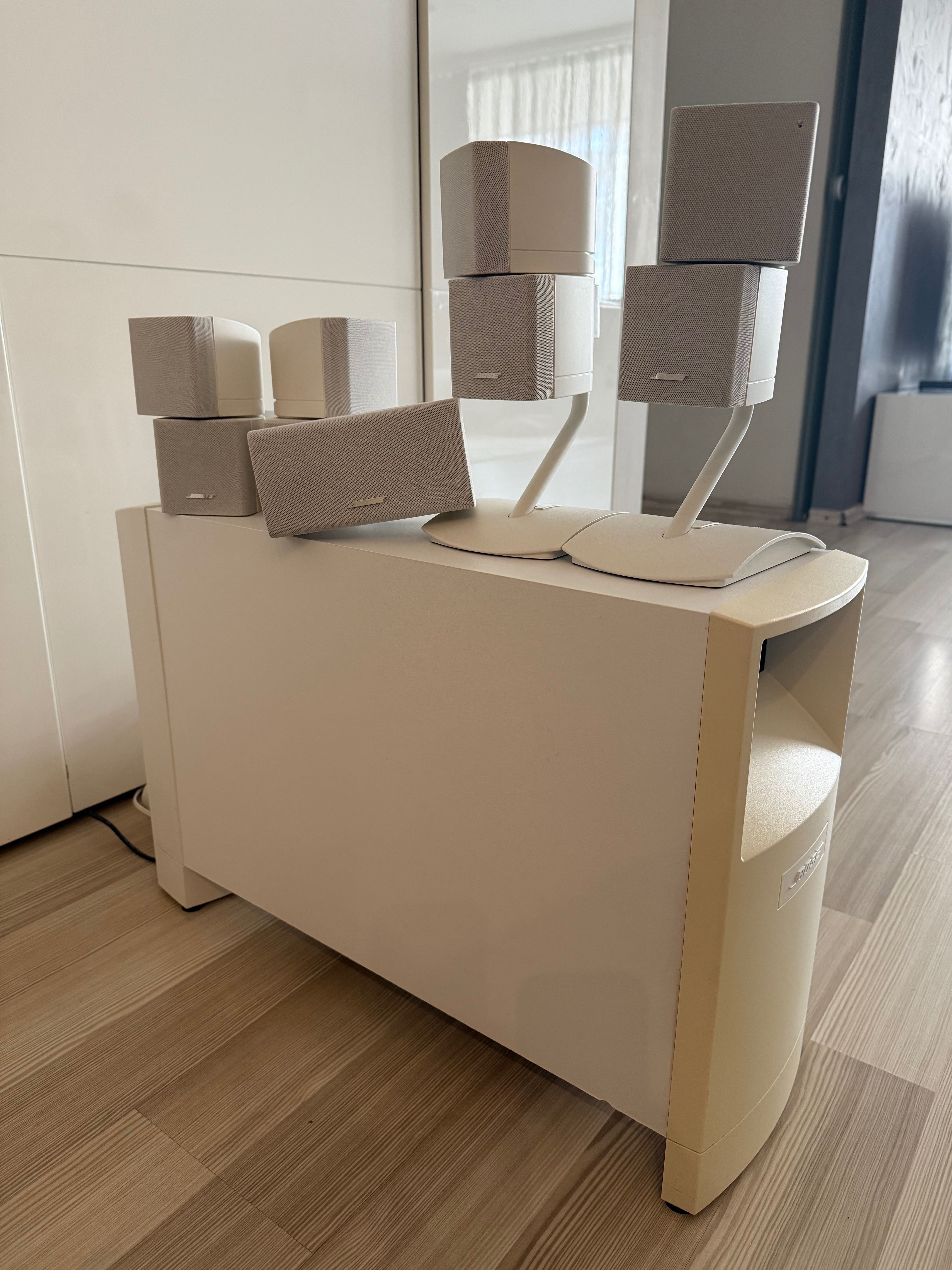 Система за домашно кино Bose Acoustimass 10 series IV